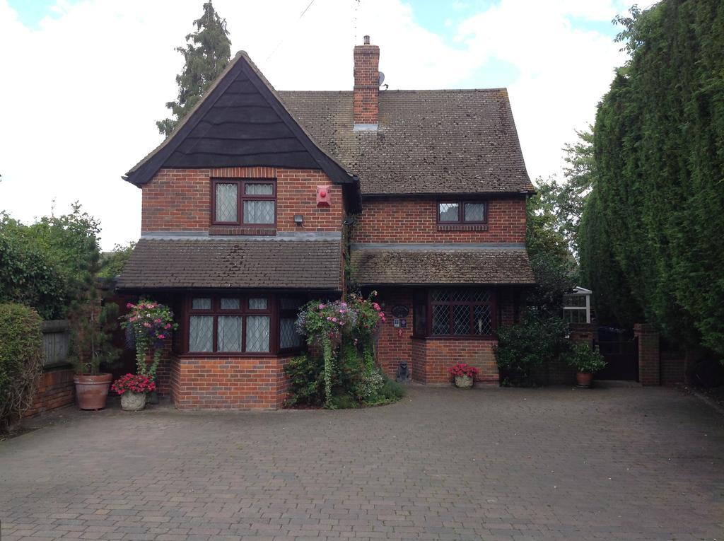 Tudor Cottage Bed & Breakfast Cambridge Exterior foto